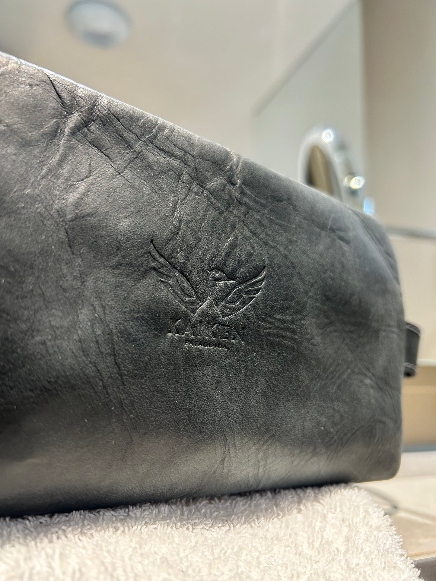 Neceser Cuero KaikenTravel